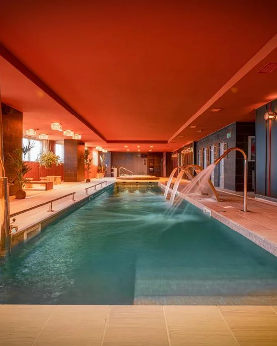 Melia Valencia, photo 1